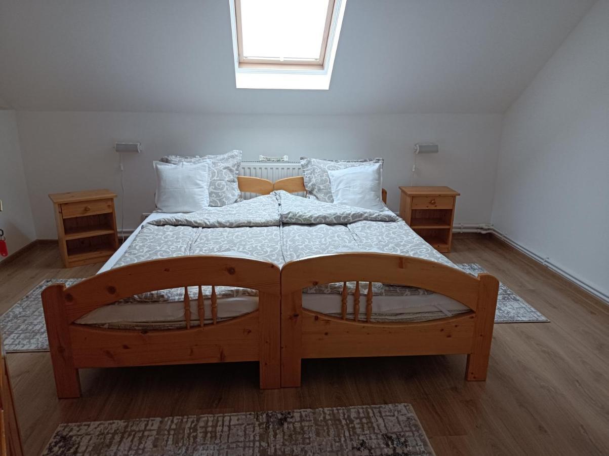 Narcisz B&B Corund  Dış mekan fotoğraf