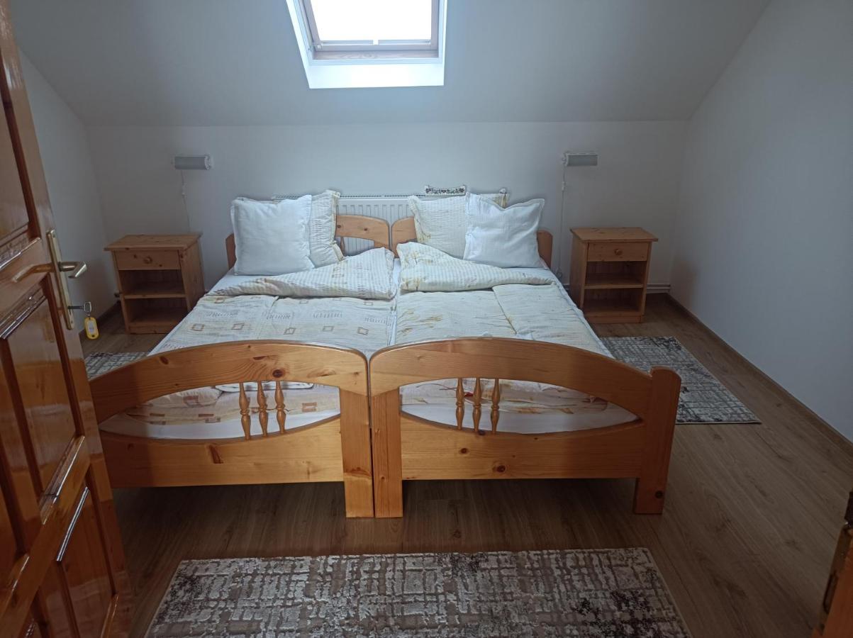 Narcisz B&B Corund  Dış mekan fotoğraf